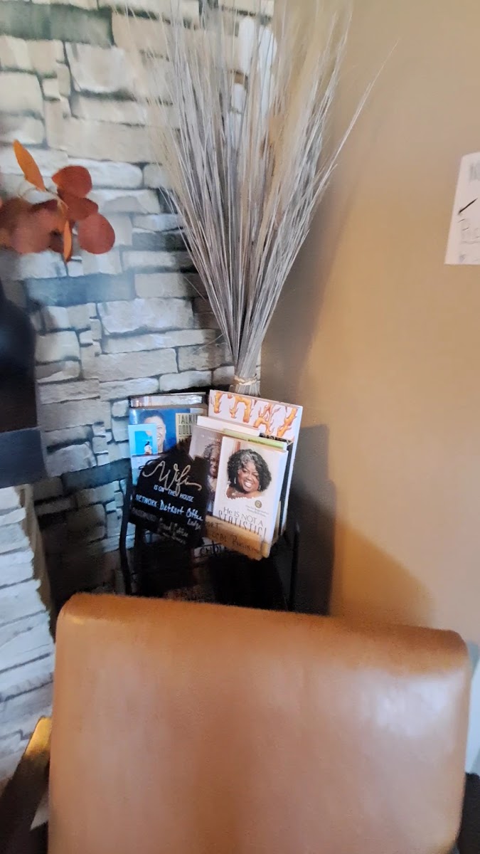 Detroit Coffee Lodge - 6