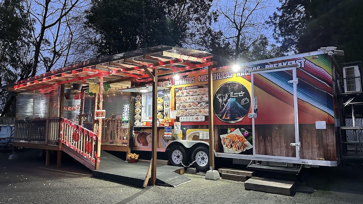 El Vencedor Mexican Food - 4