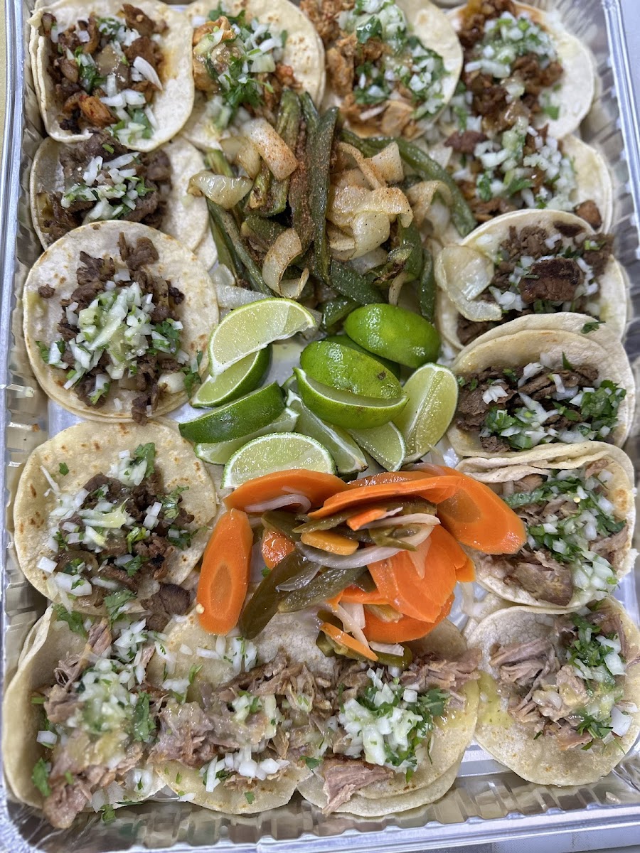 El Vencedor Mexican Food - 5