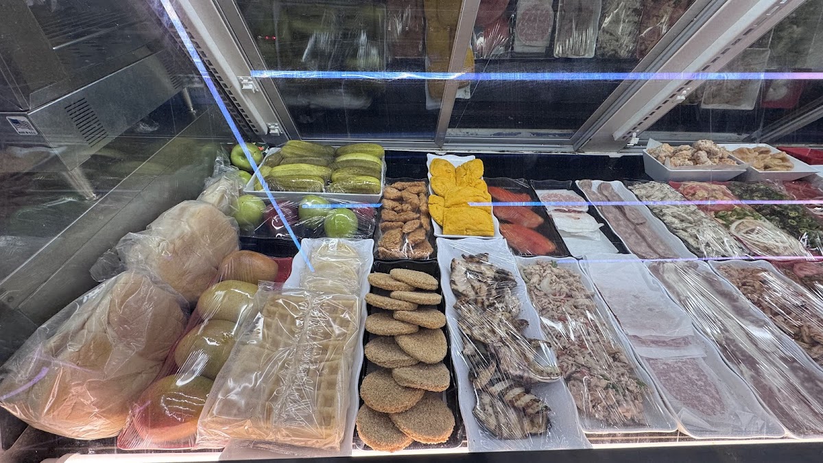 Mytown halal market and restaurant - 10