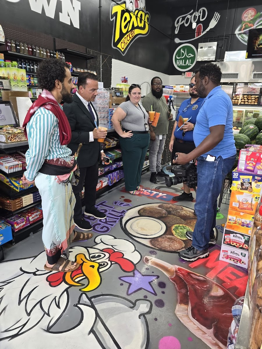 Mytown halal market and restaurant - 3