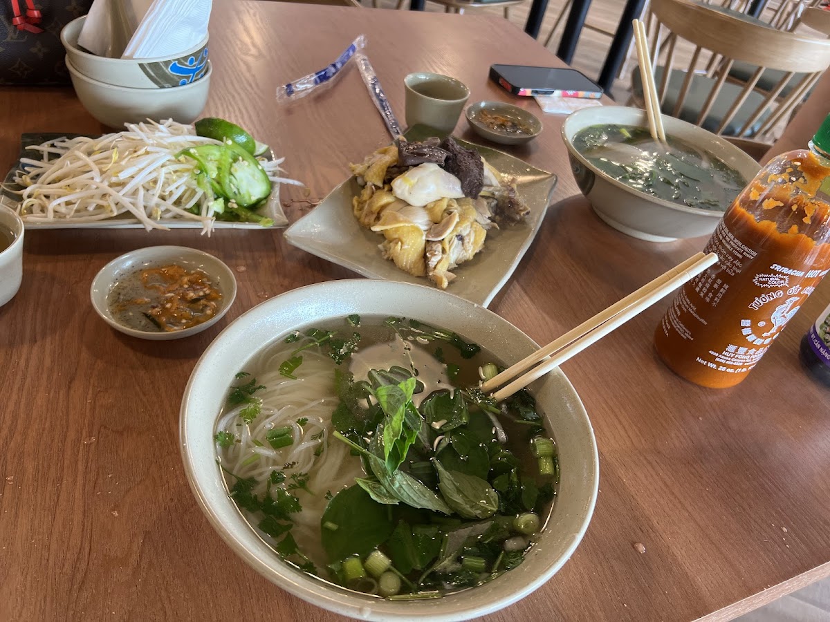 Pho Ga Thanh Thanh - 10