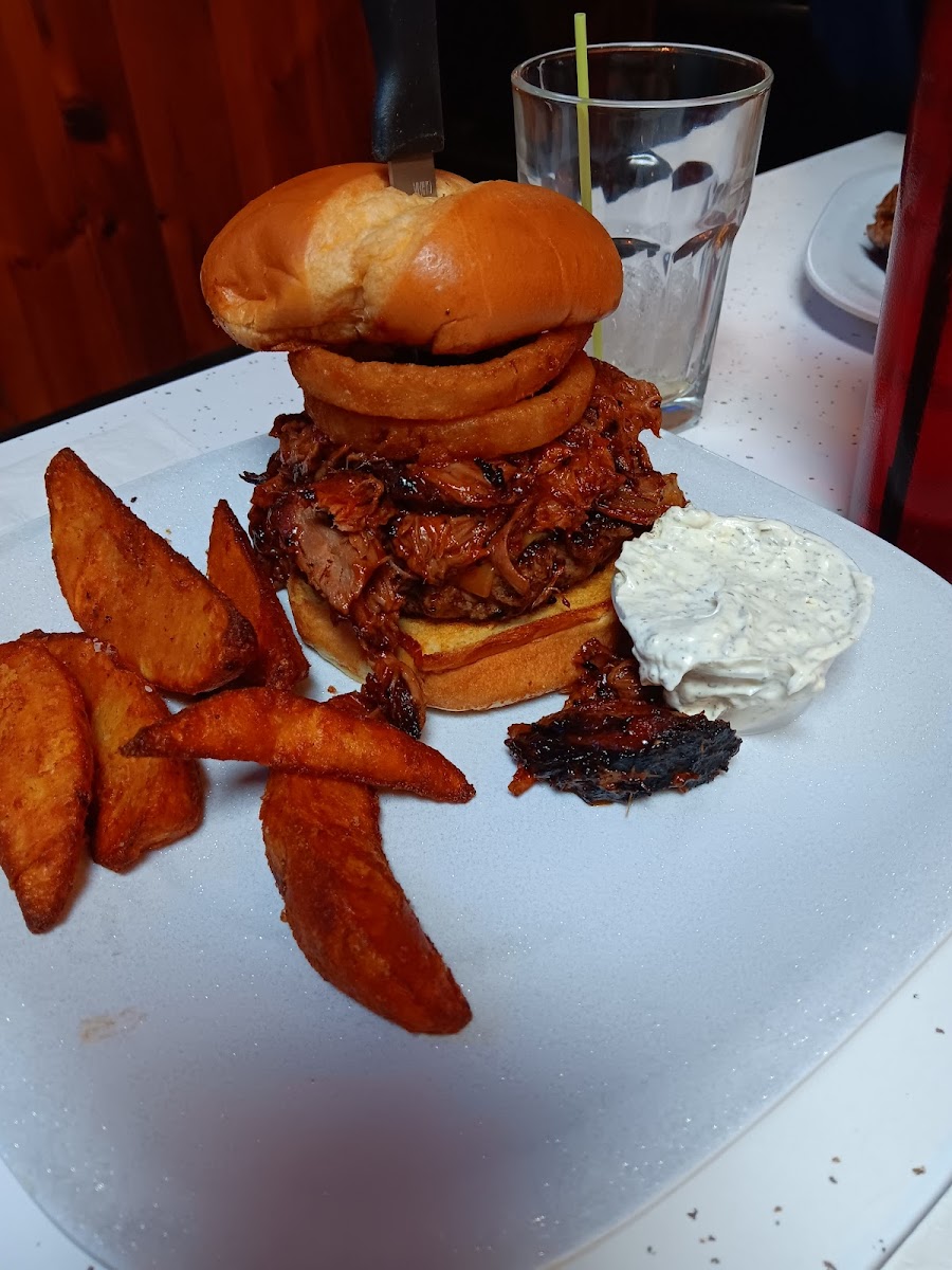 Smoke N Firehouse No. 20 - 2