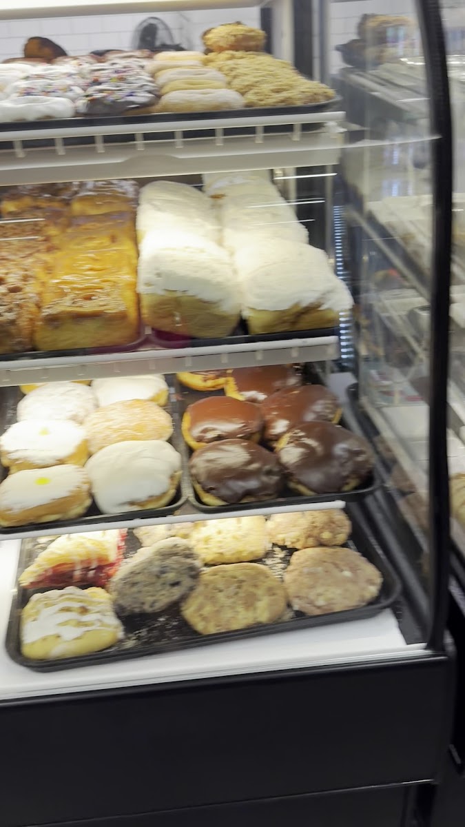 Sweet Kneads Rosemount Bakery & Coffee House - 2