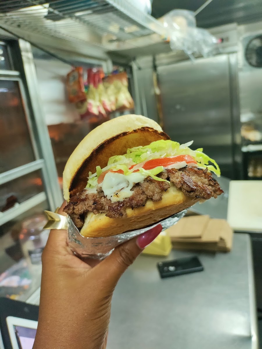 The Almighty Sando Shop - 3