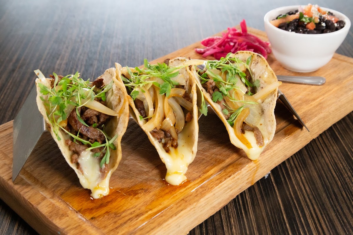 Uno Mas Burritos And Tequila | Pieros Pasta & Wine - 3