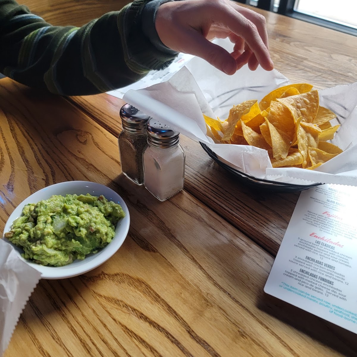 Uno Mas Burritos And Tequila | Pieros Pasta & Wine - 8